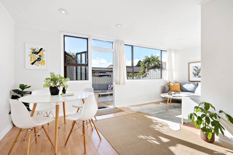 2/15 Marne Road, Sandringham, Auckland - Carousel 1