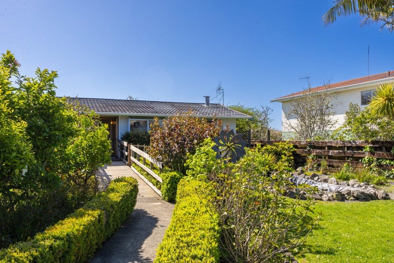 25 Batten Street, Wellsford, Wellsford - Carousel 1
