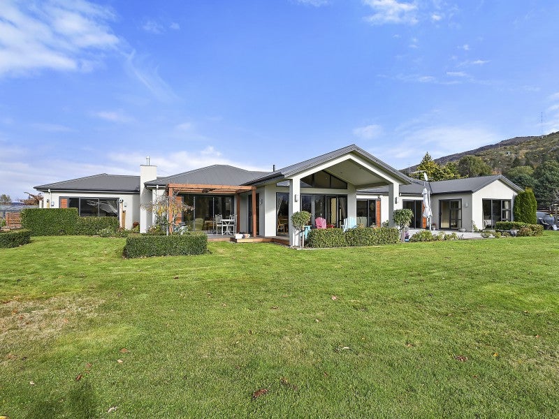 5 Paulin Road, Earnscleugh, Alexandra - Carousel 1