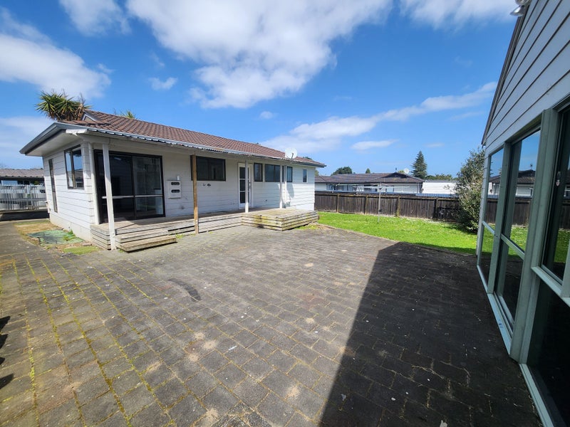 461 Weymouth Road, Weymouth, Auckland - Carousel 1