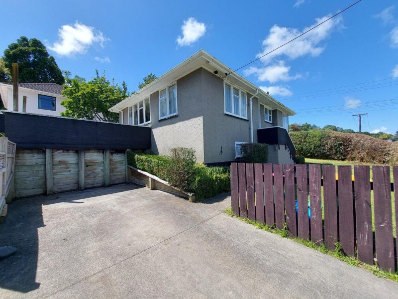 2 Camden Street, Vogeltown, New Plymouth - Carousel 1