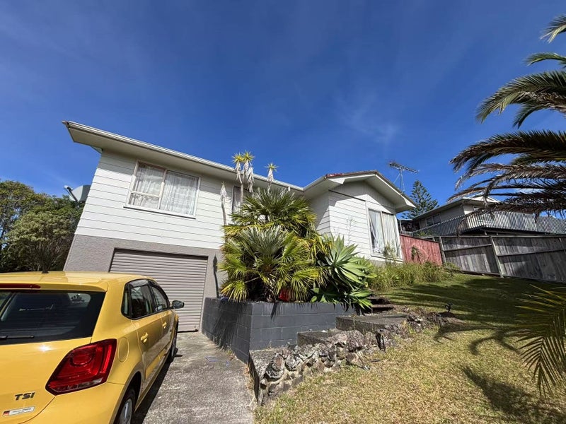 13 Spinella Drive, Bayview, Auckland - Carousel 2