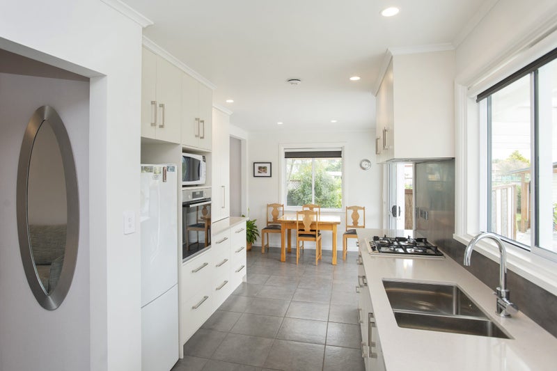 1057 Aberdeen Road, Te Hapara, Gisborne - Carousel 2