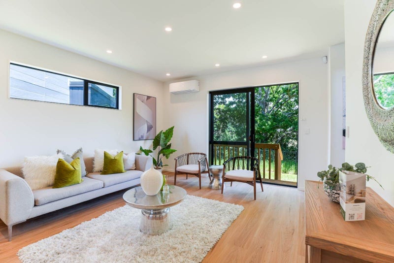 3/62 Titoki Street, Te Atatu Peninsula, Auckland - Carousel 2