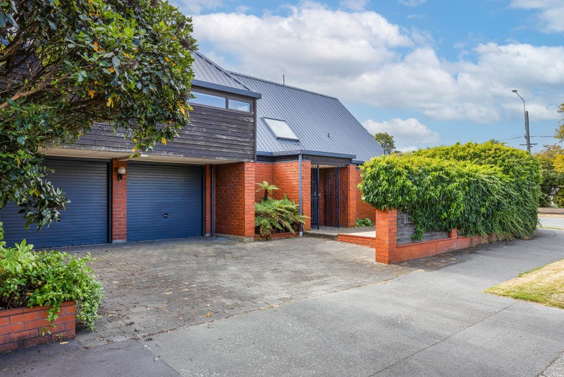 2 Kent Lodge Avenue, Avonhead, Christchurch - Carousel 1