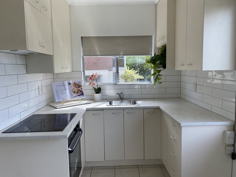 59 Kirby Street, Glendene, Auckland - Carousel 1