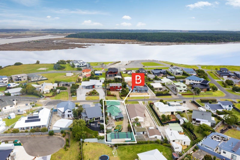 43 Shortt Street, Foxton Beach, Foxton - Carousel 2