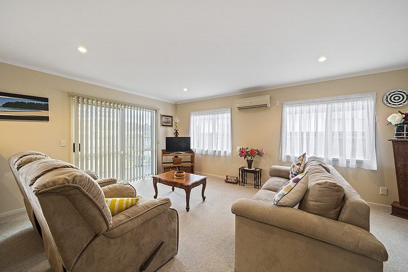 48 Woodland Mews, Wainuiomata, Lower Hutt - Carousel 2