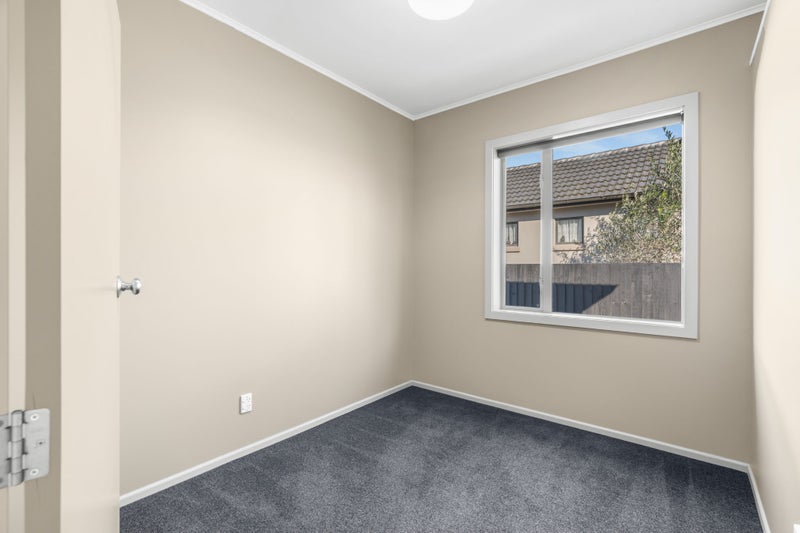 21 McCombs Street, Somerfield, Christchurch - Carousel 16