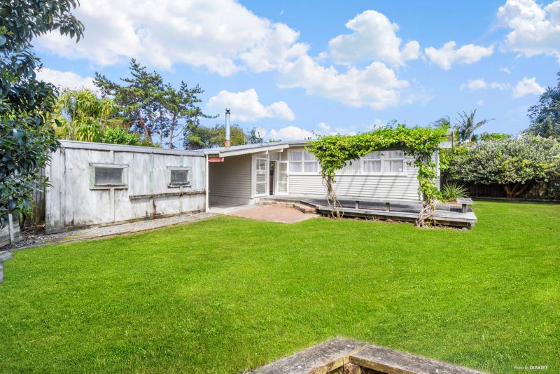 17 Waterton Place, Avondale, Auckland - Carousel 2
