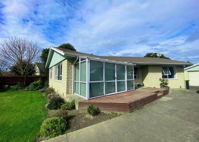 19 Mckellar Place, Hornby, Christchurch - Carousel 1