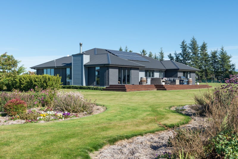 742 Woodstock Road, Burnt Hill, Oxford - Carousel 1