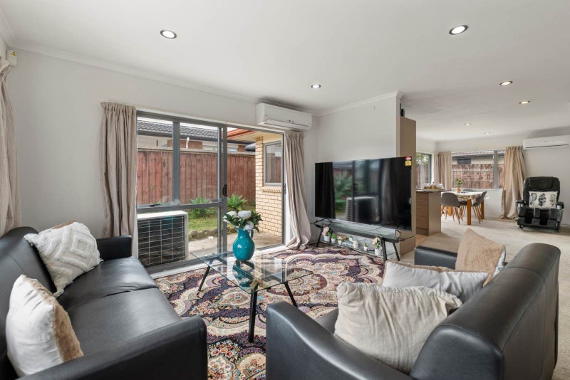 11A Seddon Avenue, Papatoetoe, Auckland - Carousel 2