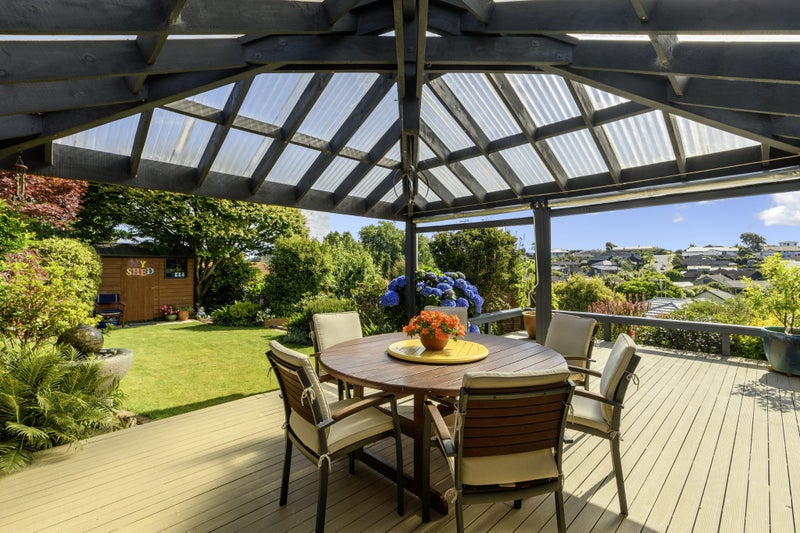 6 Rochester Place, Bethlehem, Tauranga - Carousel 2