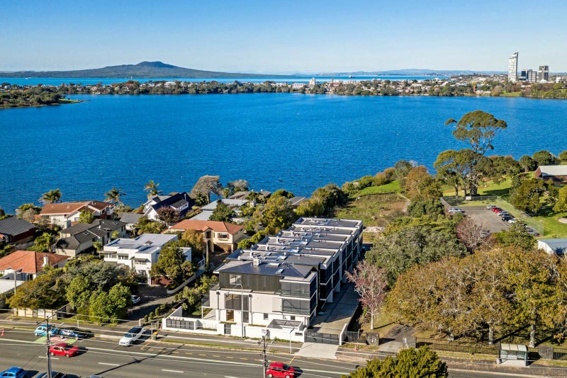12 Macbeth Court, Milford, Auckland - Carousel 27
