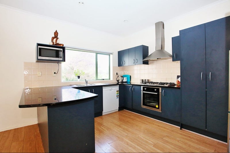 11 Crimson Park, Oteha, Auckland - Carousel 2