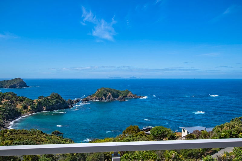 42 Dolphin Place, Whangarei - Carousel 1