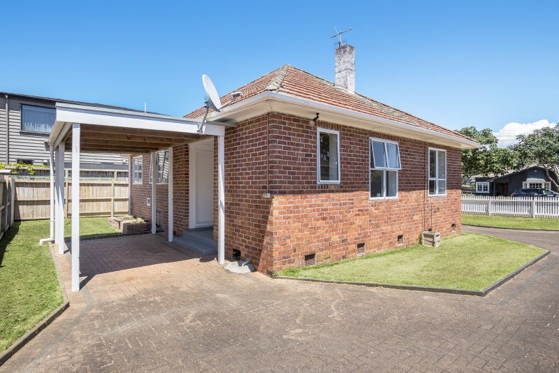 26 Queensway, Three Kings, Auckland - Carousel 3