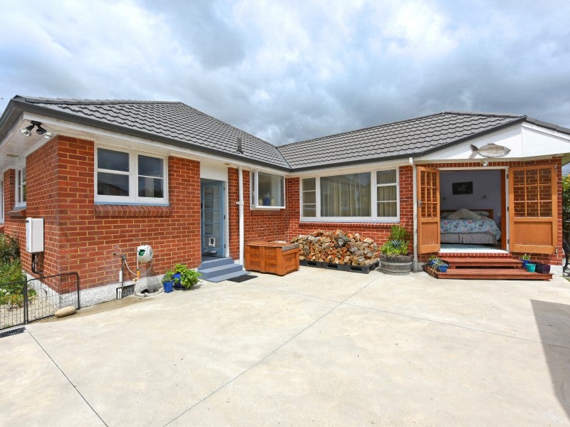 26 Miro Street, Trentham, Upper Hutt - Carousel 2