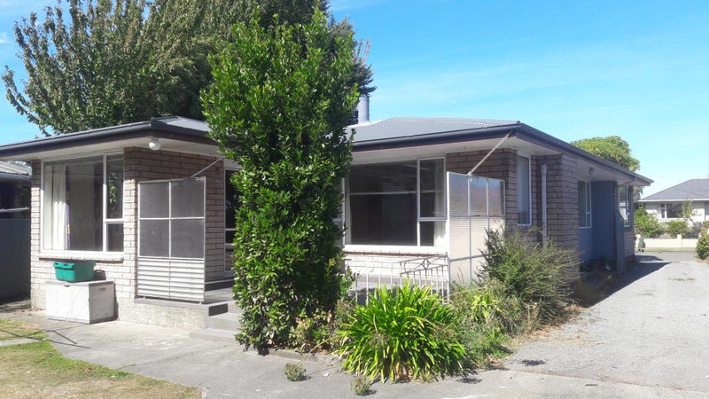 8 Gladson Avenue, Sockburn, Christchurch - Carousel 1
