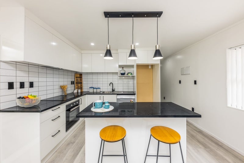 3/123 East Tamaki Road, Papatoetoe, Auckland - Carousel 1