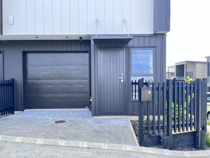 1 Battersby Lane, Windsor Park, Auckland - Carousel 19