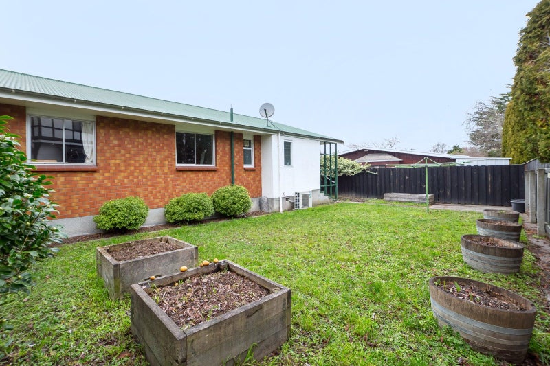 17 Keir Crescent, Lansdowne, Masterton - Carousel 15