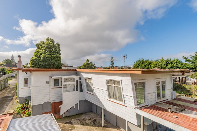 5 Gifford Avenue, Wesley, Auckland - Carousel 2