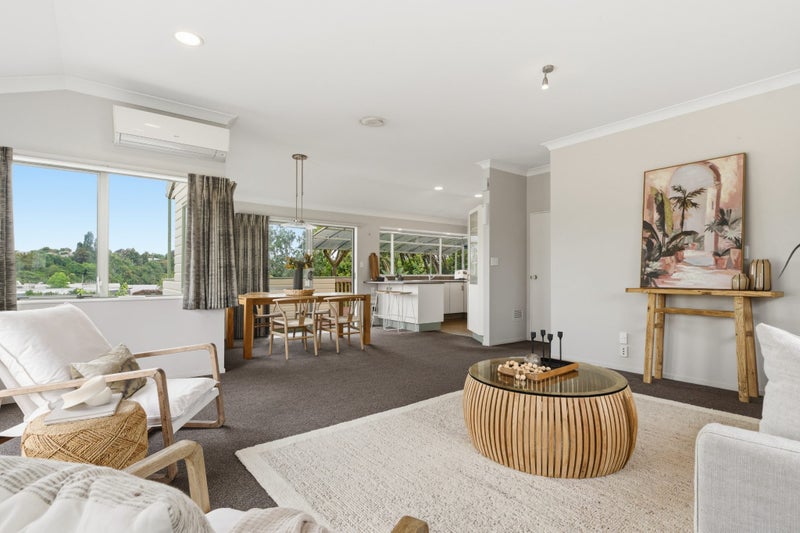 5 Tawhiri View, Pyes Pa, Tauranga - Carousel 2