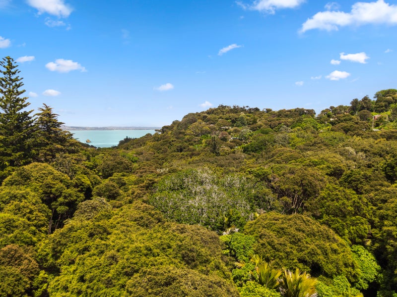 50 Glen Brook Road, Ōmiha, Waiheke Island - Carousel 1