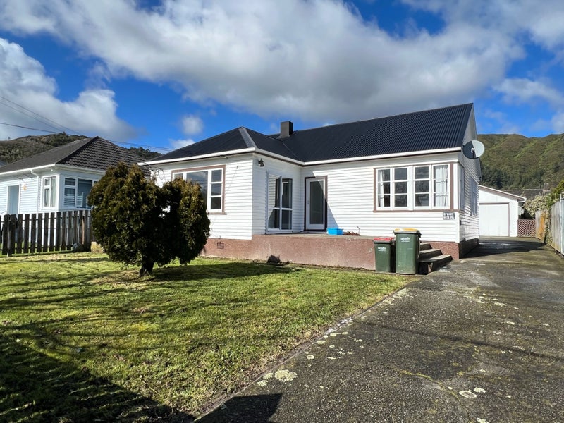 26 Shearer Crescent, Naenae, Lower Hutt - Carousel 11