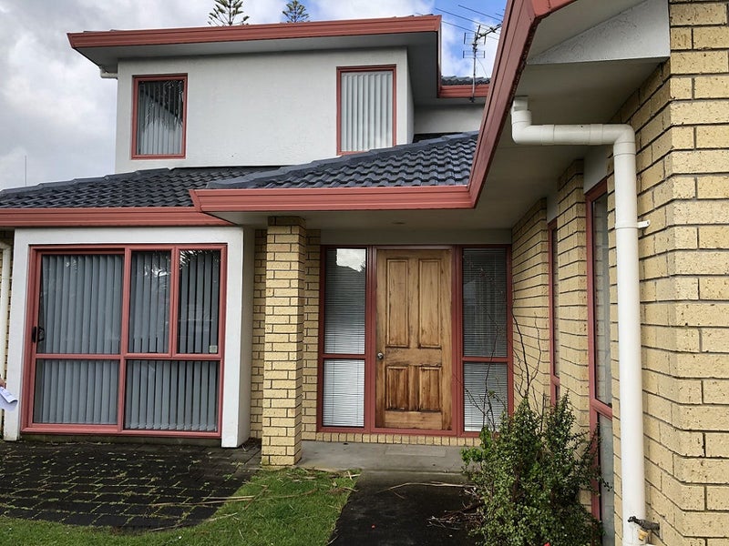 58 Millen Avenue, Pakuranga, Auckland - Carousel 1