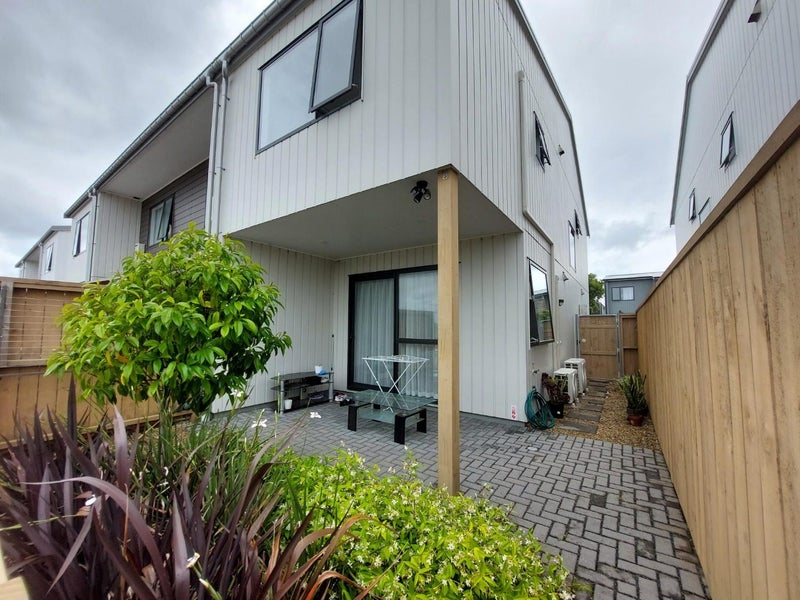 36 Pukewhero Rise, Westgate, Auckland - Carousel 20