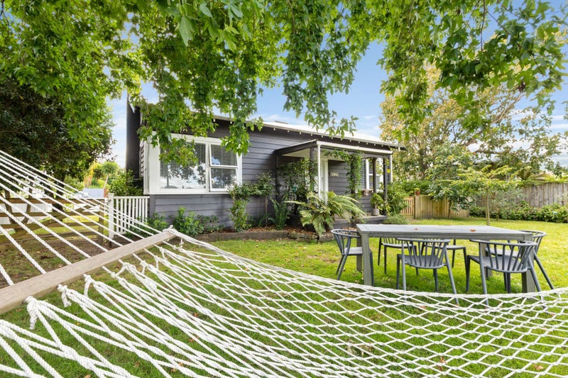 1 Goldsmith Street, Maeroa, Hamilton - Carousel 2