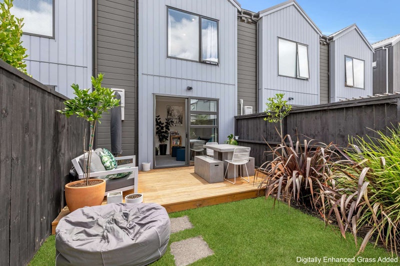11 Wai Place, Westgate, Auckland - Carousel 1