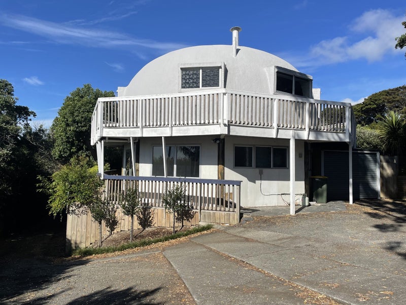 542A Whangaparaoa Road, Stanmore Bay, Whangaparaoa - Carousel 1