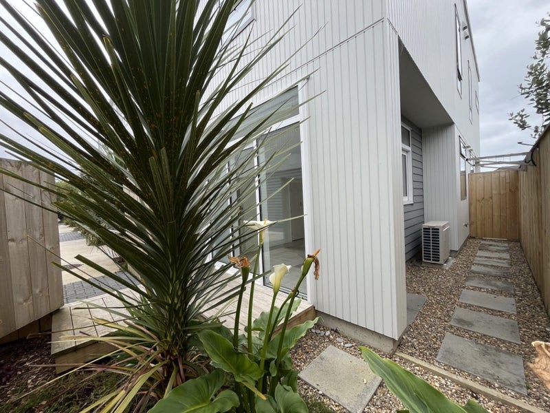 3/2 Moor Avenue, Te Atatu Peninsula, Auckland - Carousel 16