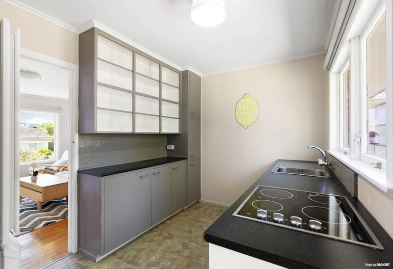 3/53 Merani Street, Belmont, Auckland - Carousel 2