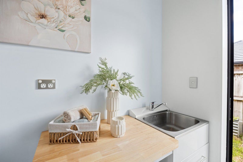 7 Hampshire Court, Flagstaff, Hamilton - Carousel 26