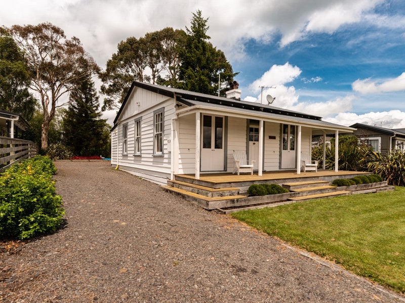 120 Ruapehu Road, Ohakune - Carousel 1