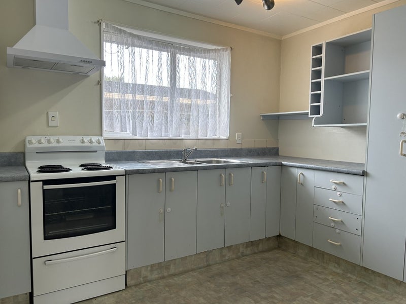2/45 Withells Road, Avonhead, Christchurch - Carousel 2