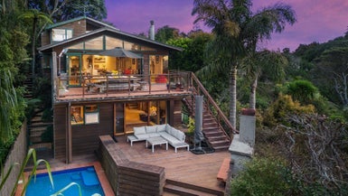 439 Titirangi Road, Titirangi, Auckland - Carousel 1