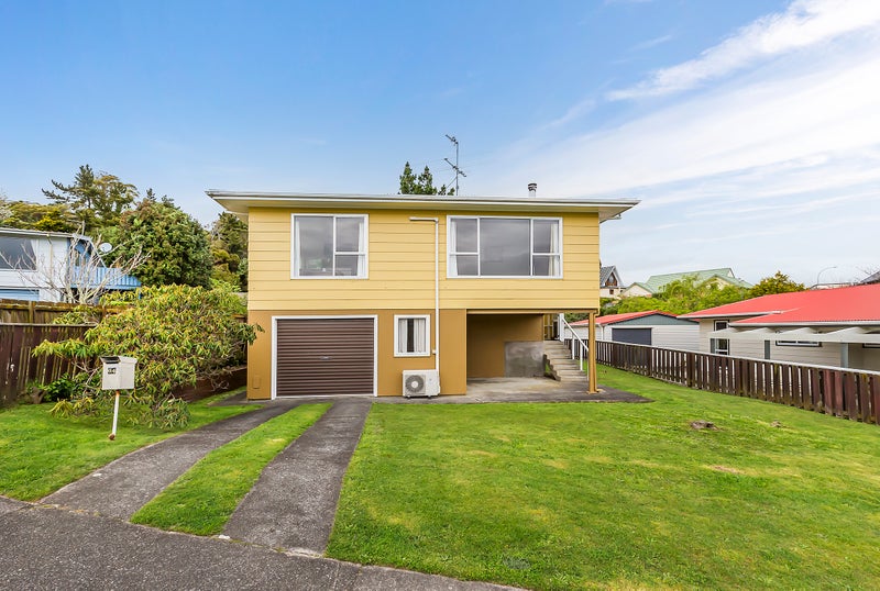 64 Huanui Street, Ranui, Porirua - Carousel 1
