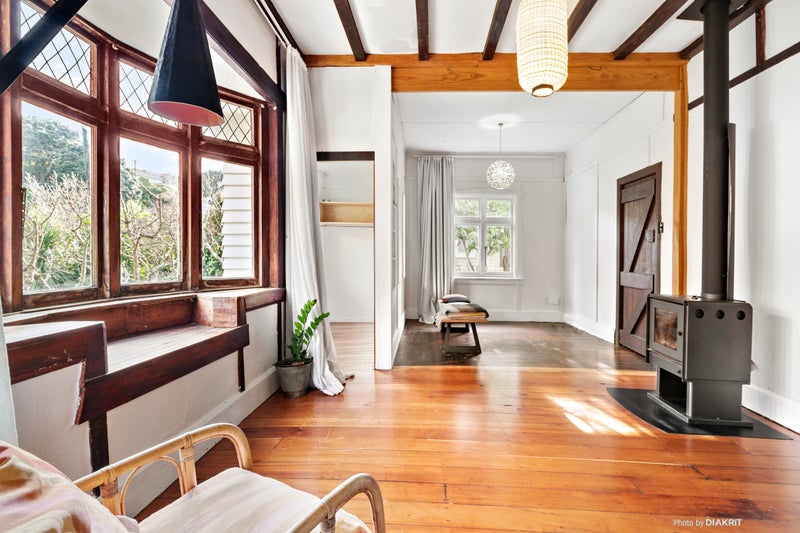 56A Kainui Road, Hataitai, Wellington - Carousel 2