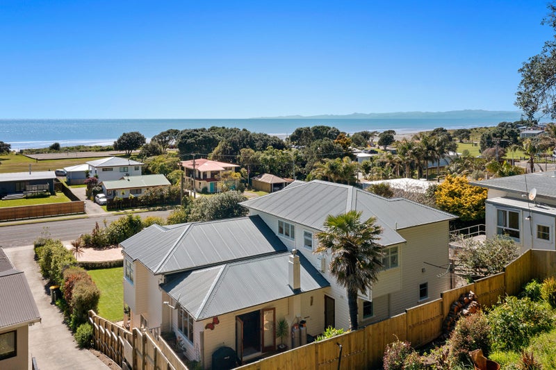 242 Pohutukawa Avenue, Ohope, Ohope - Carousel 27