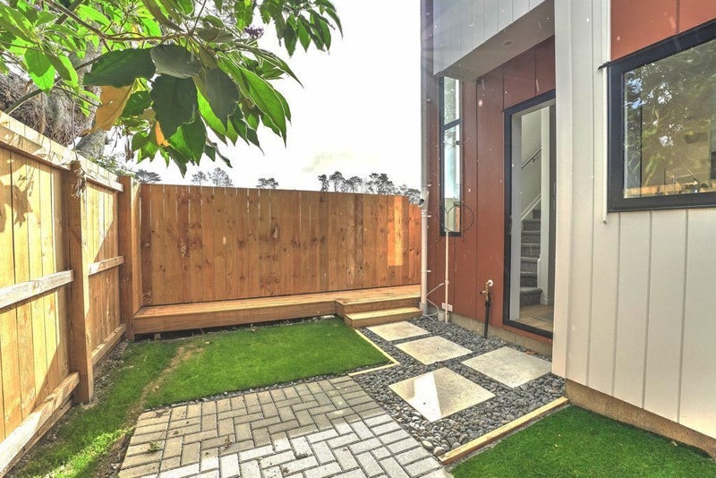 5/4 Serjeant Street, Henderson, Auckland - Carousel 1