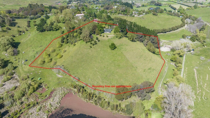 28 Longview Road, Poraiti, Napier - Carousel 23