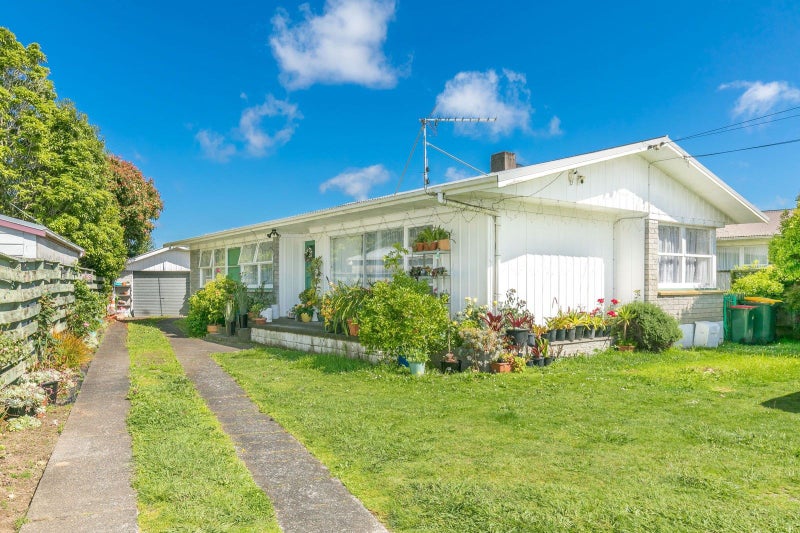51 Nevada Road, Silverdale, Hamilton - Carousel 2