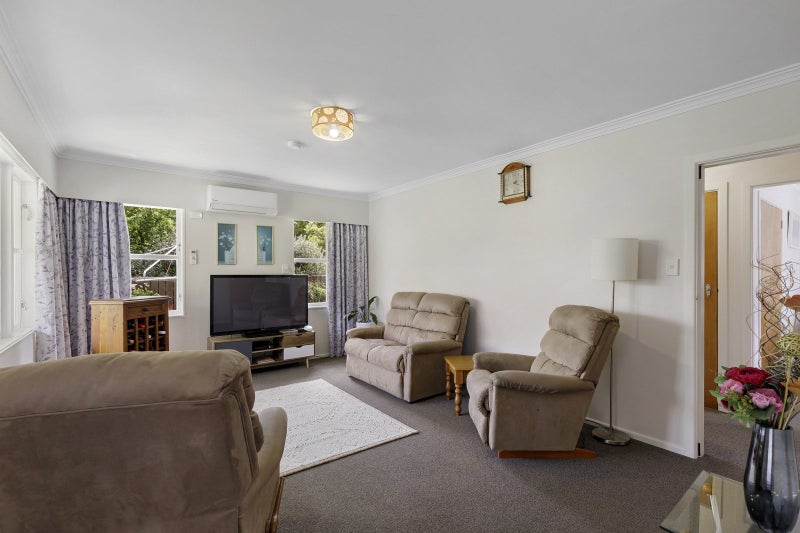 13A Wai-Iti Crescent, Woburn, Lower Hutt - Carousel 2