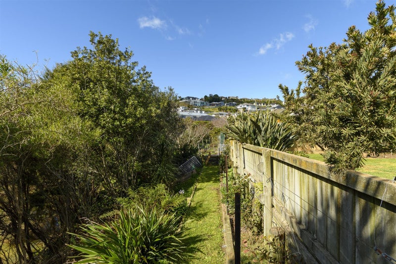 142 Oteki Park Drive, Welcome Bay, Tauranga - Carousel 17